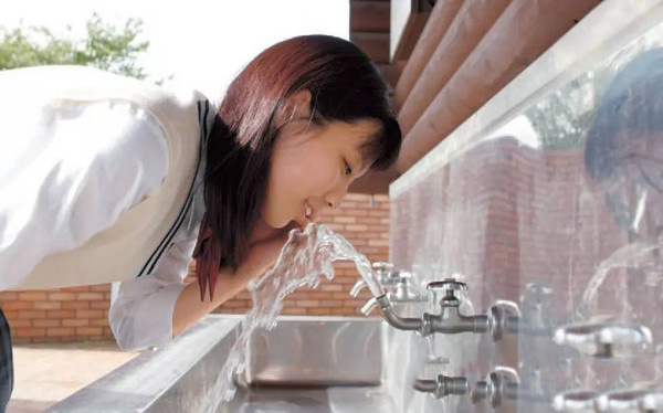 擰開水龍頭直接喝？日本的自來水到底有多干凈 ？【永穗不銹鋼水管】